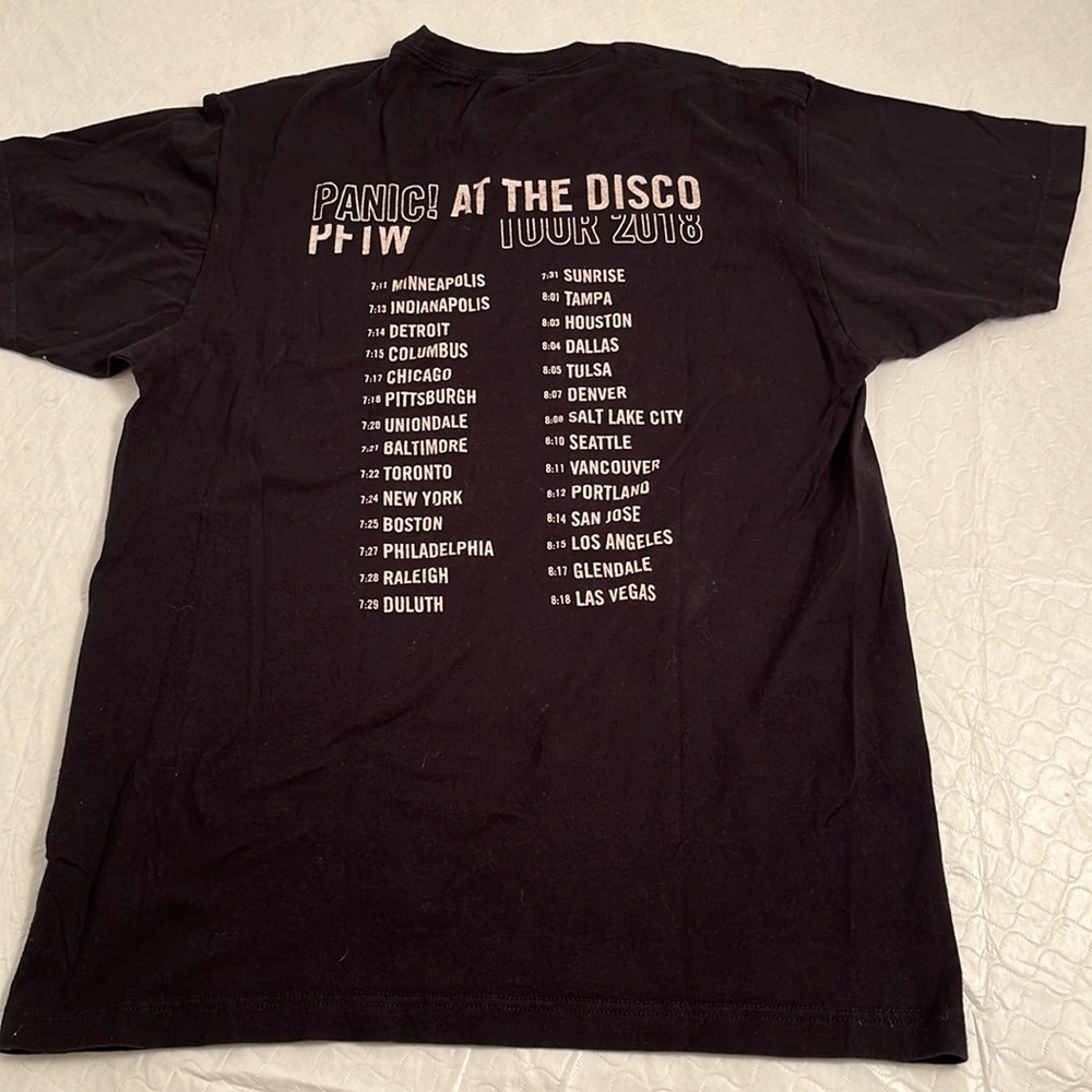 Panic! At The Disco PFTW 2018 tour black short sleeve concert t-shirt - Picture 2 of 6
